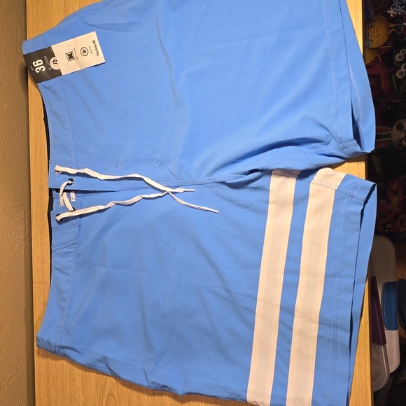 Hurley Blue Swim Shorts 36 - 18" Length - Picture 1 of 4